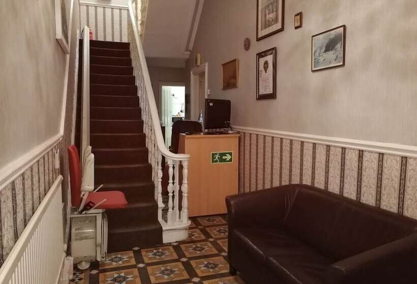 酒店 Overton Villa