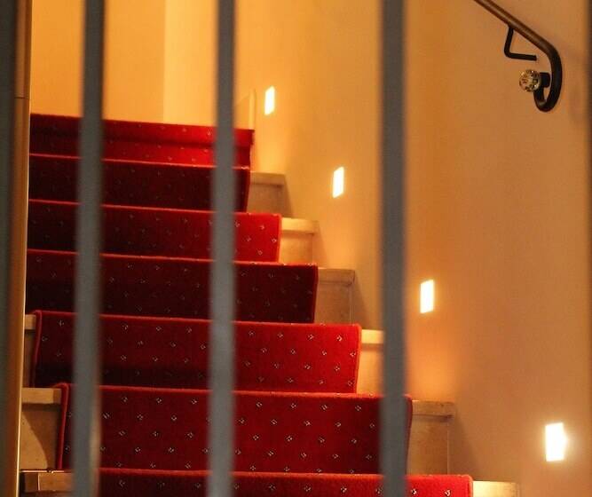 בית מלון כפרי San Gemini Palace