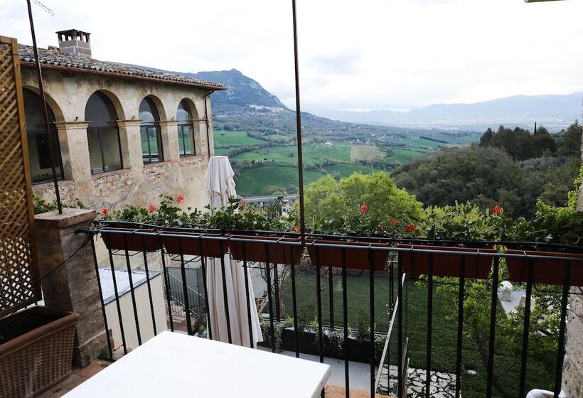 בית מלון כפרי San Gemini Palace