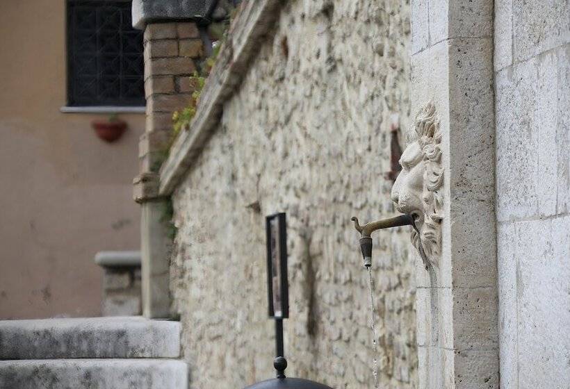 בית מלון כפרי San Gemini Palace