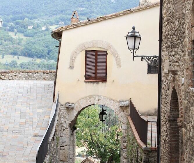 בית מלון כפרי San Gemini Palace