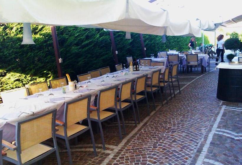 فندق Spiedo Imperiale   Locanda E Ristorante