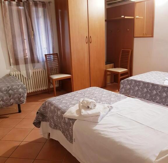 בית מלון כפרי Spiedo Imperiale   Locanda E Ristorante