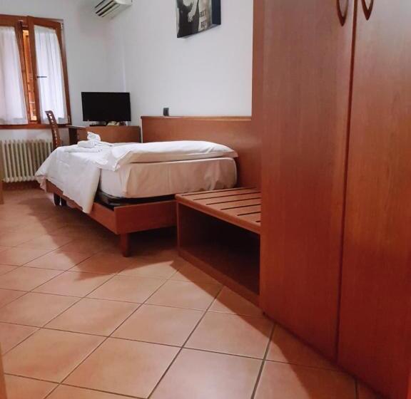 فندق Spiedo Imperiale   Locanda E Ristorante