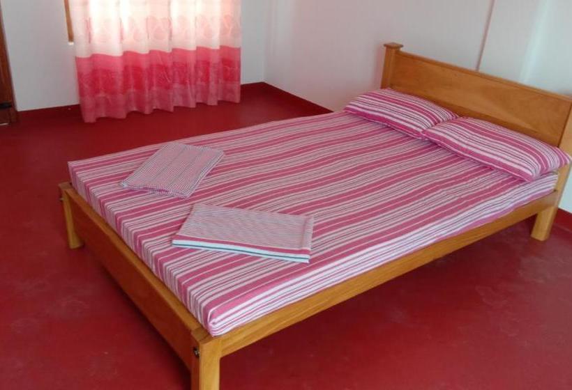 فندق Aromaa Guest Nilaveli