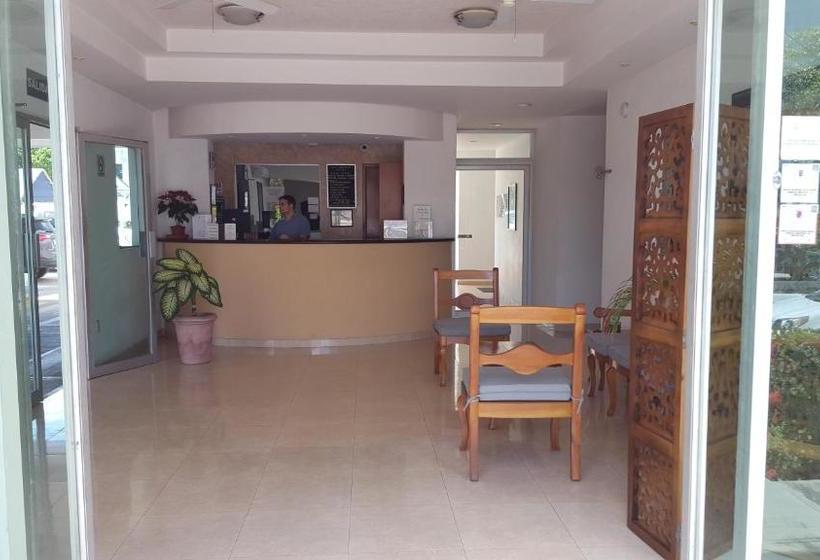 هتل Villa Campeche