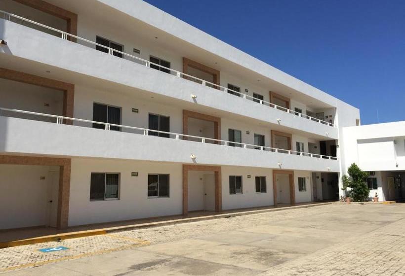 هتل Villa Campeche