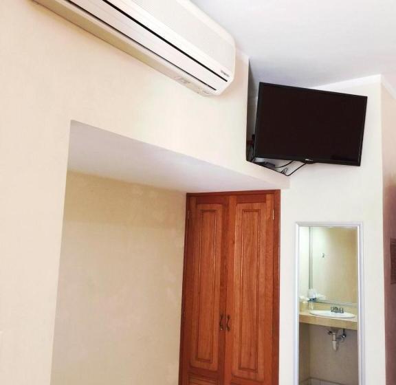 هتل Villa Campeche