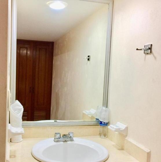 هتل Villa Campeche