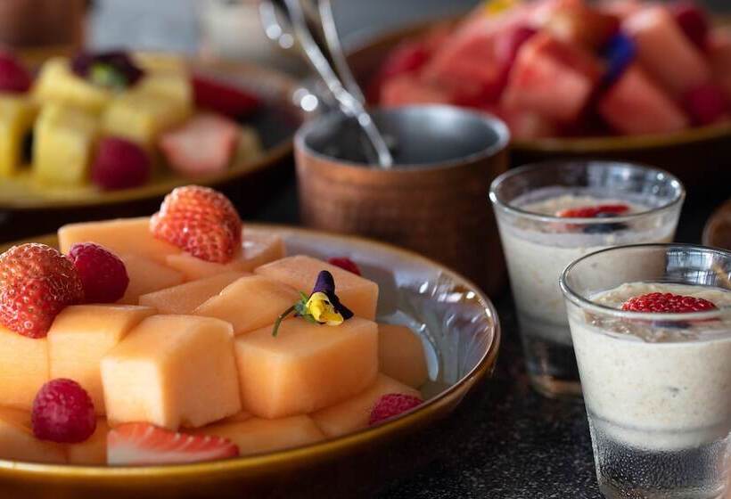 Jumeirah Living Guangzhou