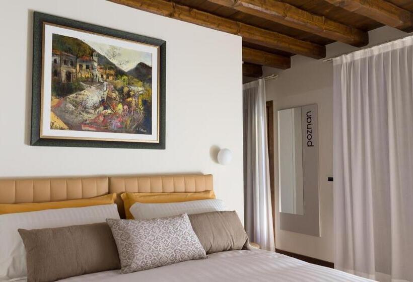 ペンション Crystal Luxury House