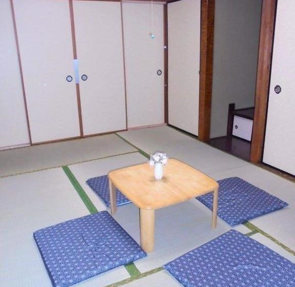 Пансион Guest House Cat