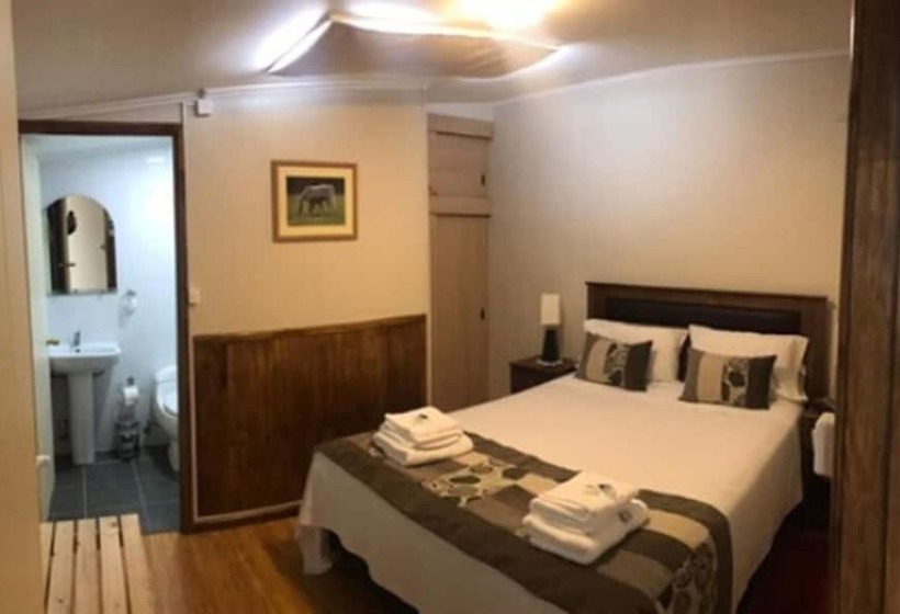 פנסיון Hostal Casa Miranda