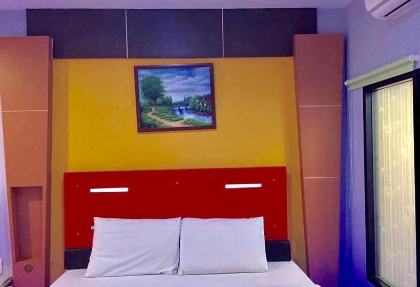 펜션 Jirapa Modern Resort