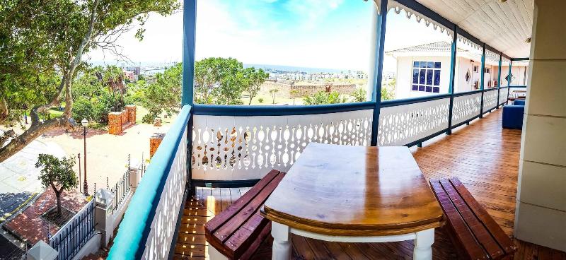 Island Vibe Port Elizabeth   Hostel