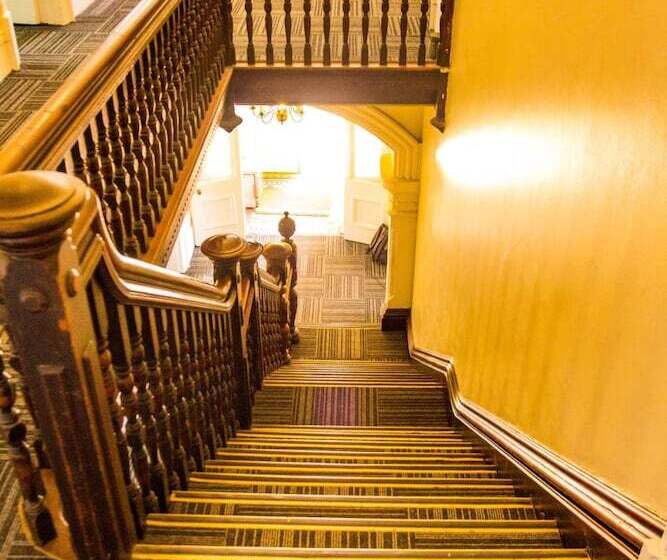 Island Vibe Port Elizabeth   Hostel