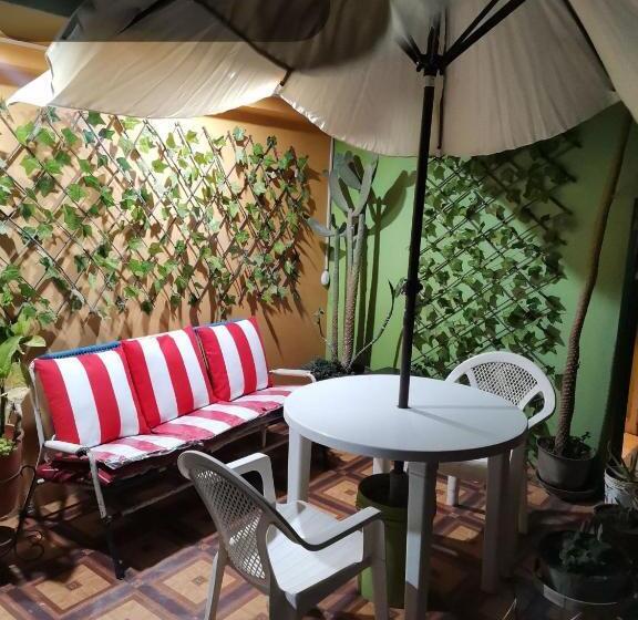 هاستل Sombrero De Paja