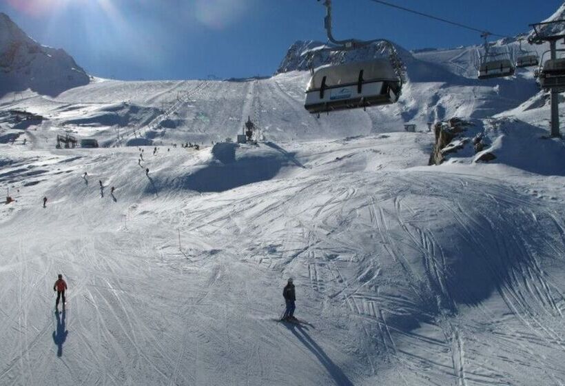 Orbi Palace Apart Maria