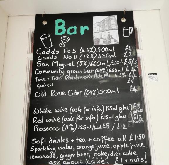 住宿加早餐  Rosslyn Court