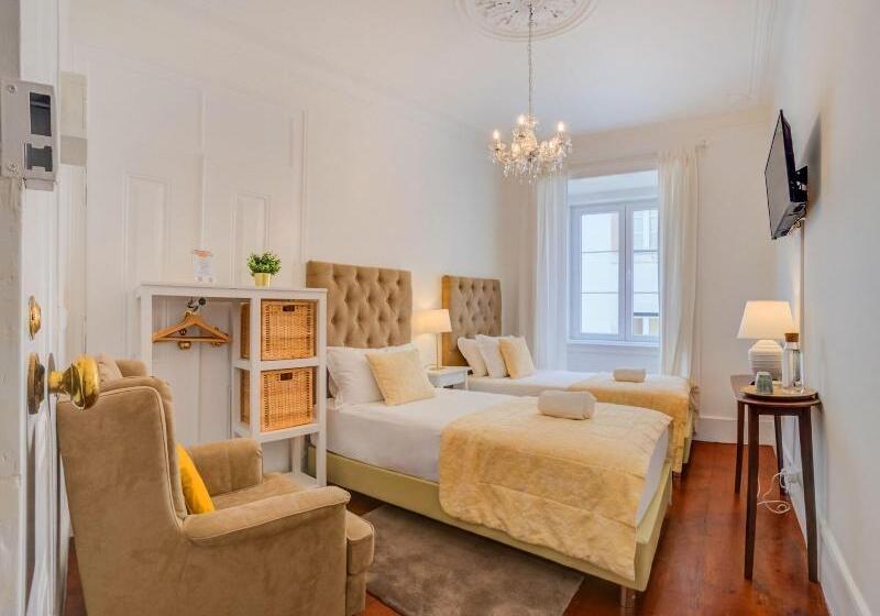 تختخواب و صبحانه Solar Dos Poetas