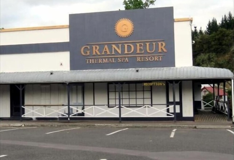 Grandeur Thermal Spa Resort