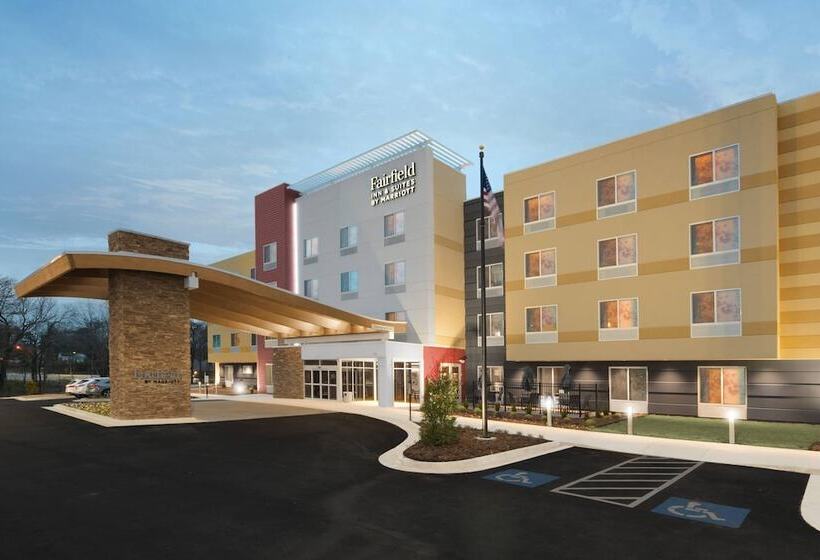 هتل Fairfield Inn & Suites By Marriott El Dorado
