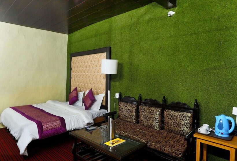 בית מלון כפרי Kausani Retreat