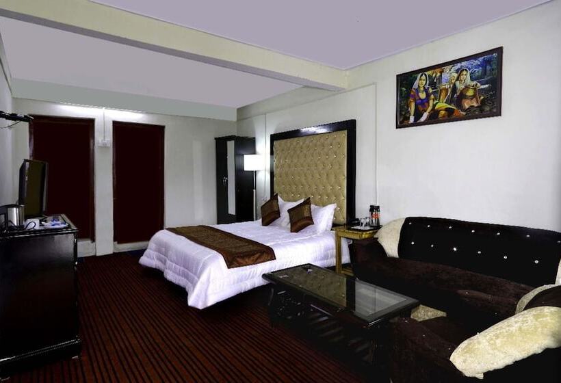 בית מלון כפרי Kausani Retreat