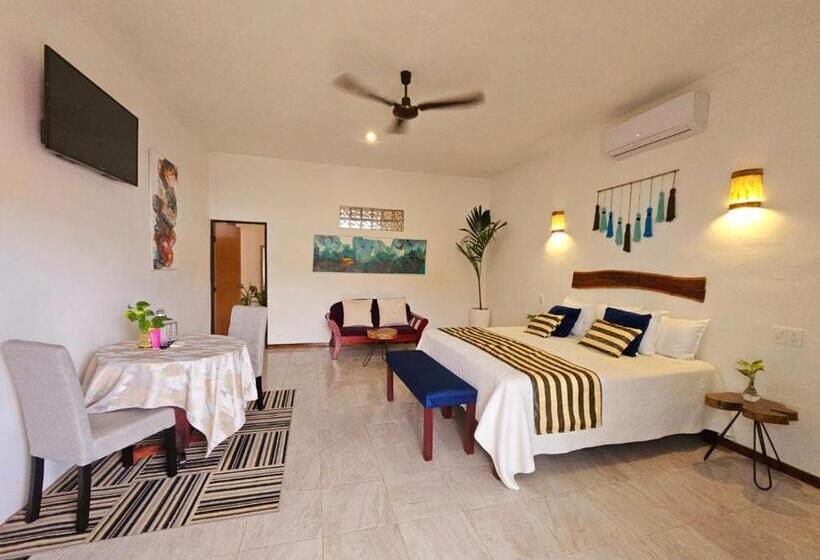 هتل Mayan Majesty Boutique