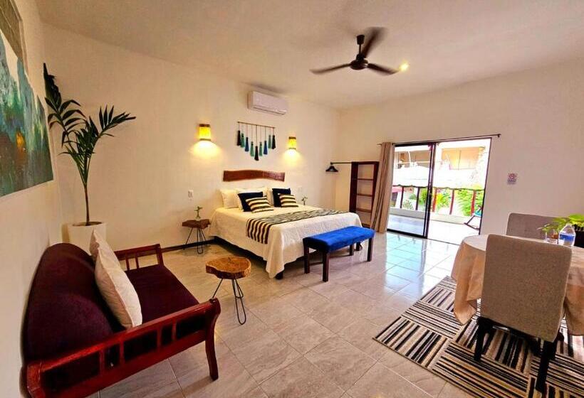 هتل Mayan Majesty Boutique