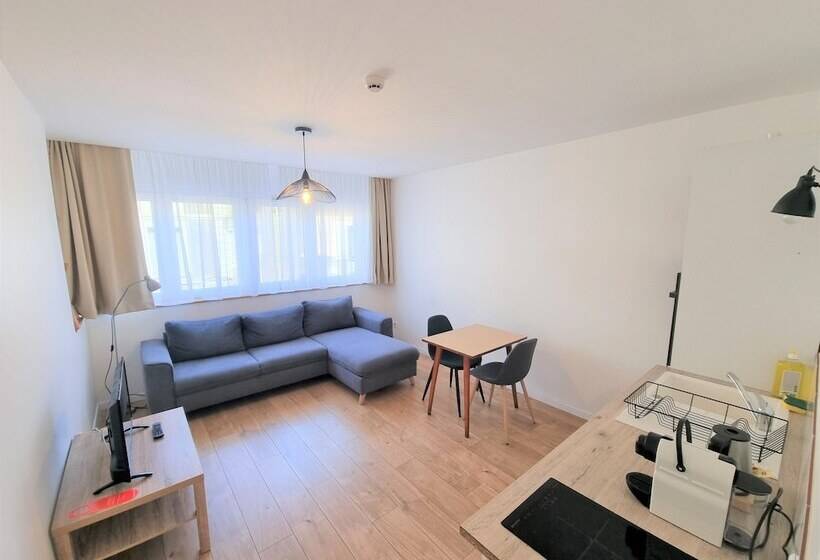 בית מלון כפרי Oskar