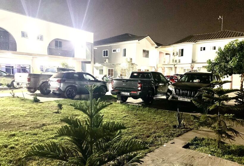 پانسیون Dafika Lodge