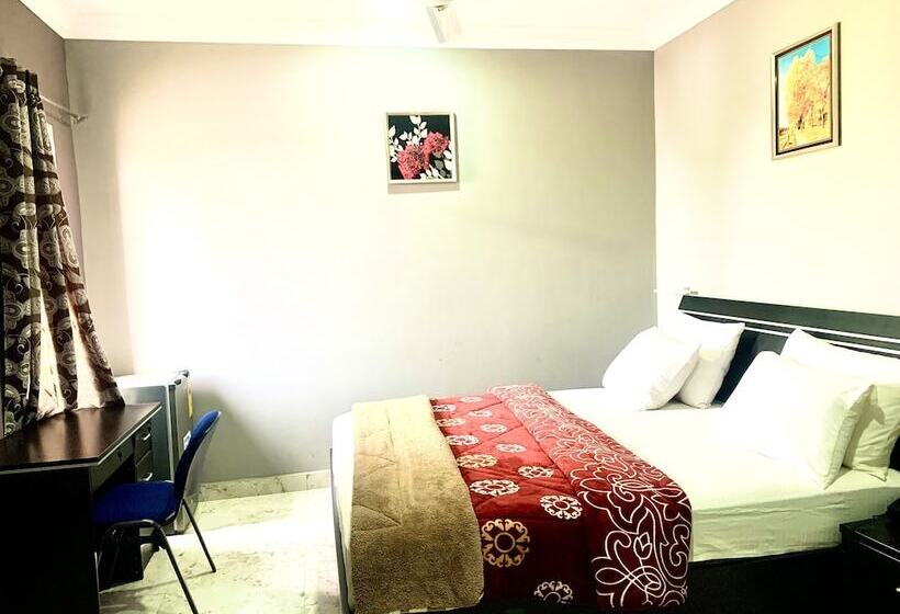 پانسیون Dafika Lodge