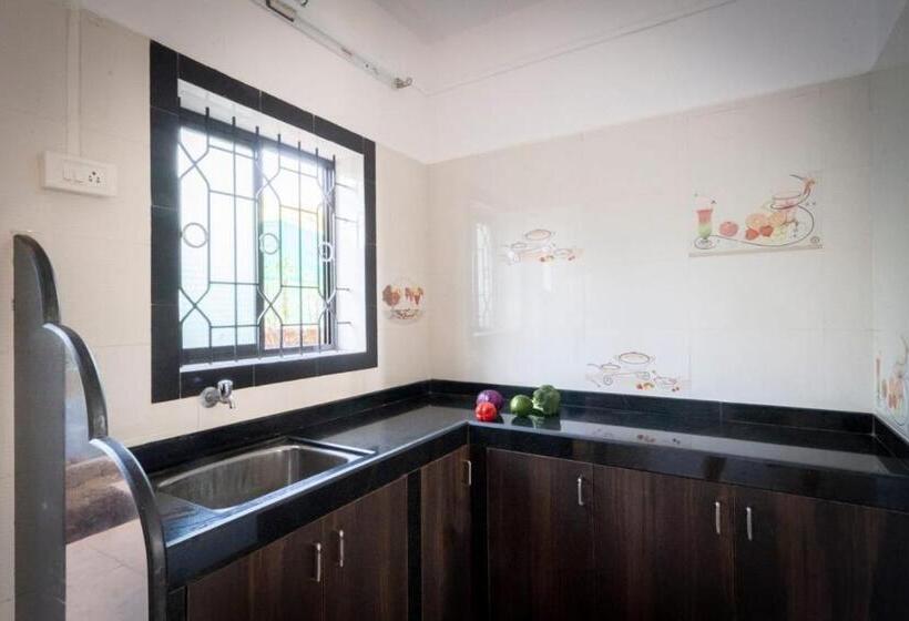 ペンション De Lavender Luxury Sea View Guest Houses