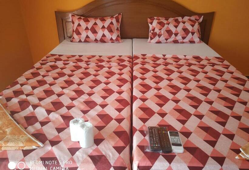 Пансион Nakshatraa Guest House