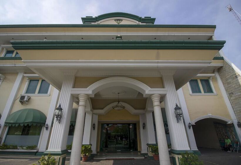 膳宿费 Permata Hijau