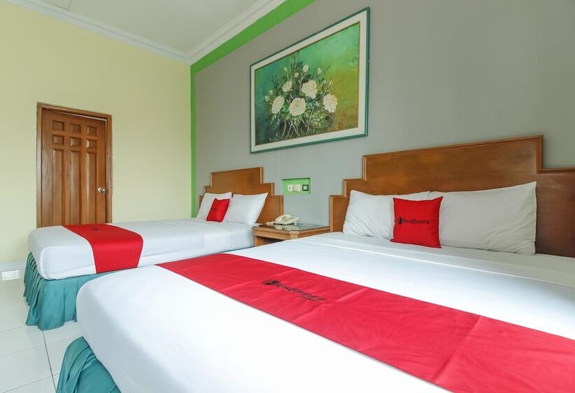 膳宿费 Permata Hijau