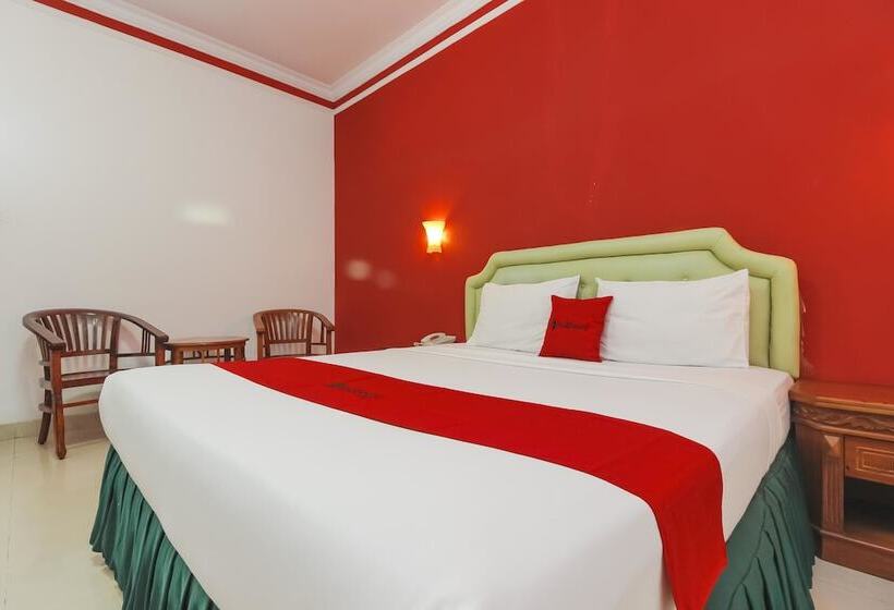 膳宿费 Permata Hijau