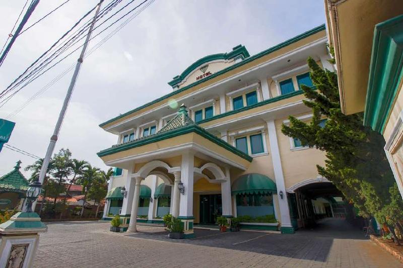 膳宿费 Permata Hijau