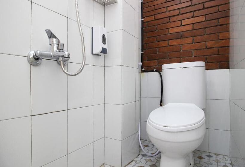 膳宿费 Reddoorz Syariah Near Akmil Magelang