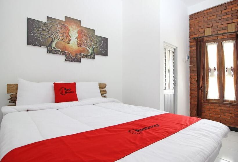 膳宿费 Reddoorz Syariah Near Akmil Magelang