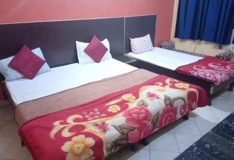 بنسيون Yash Guest House 01 Minute Walk In Nizamuddin Railway Station