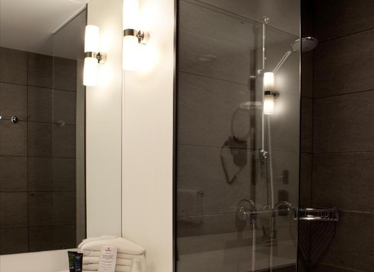 Skotel Amsterdam, Hotelschool The Hague