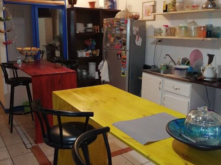 Hildas Bed And Breakfast