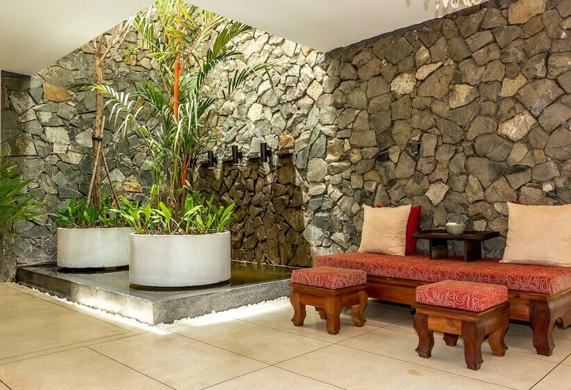 ホテル Angkor Sivutha Suites By Alfa