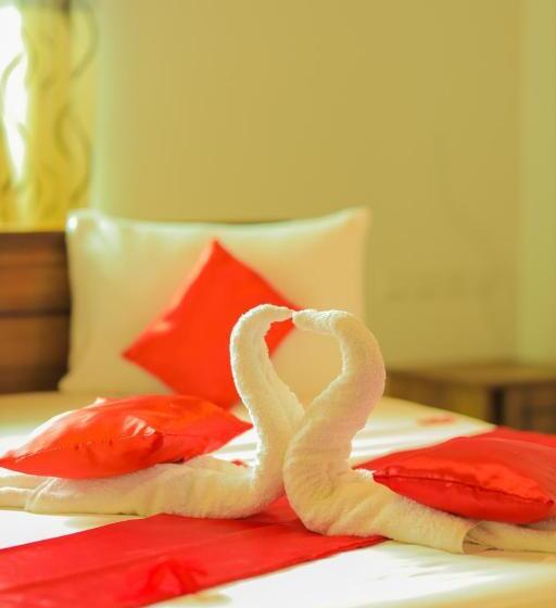 호텔 Aurora Banquet And