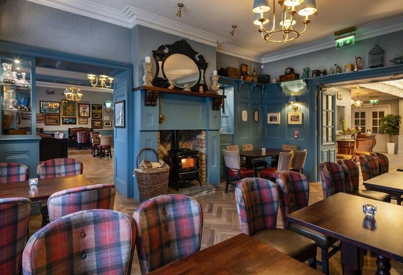 Отель Avalon House