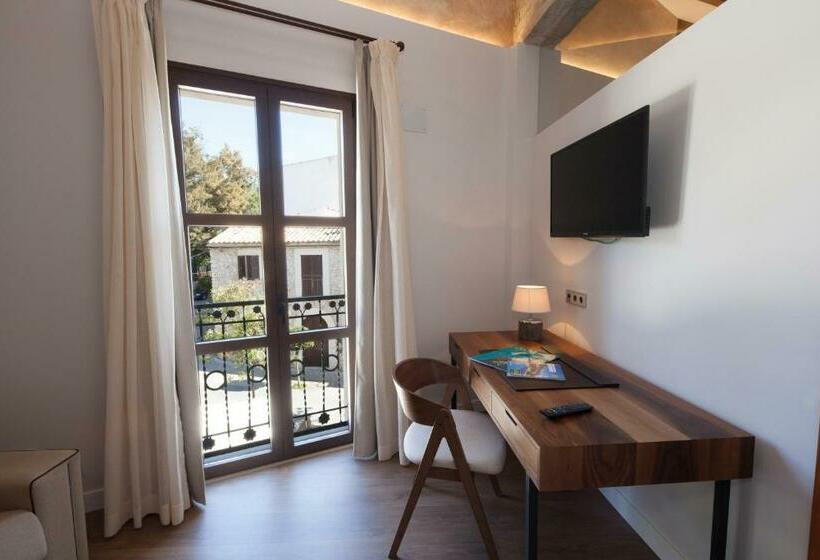 Отель Ca N Bestard Adults Only