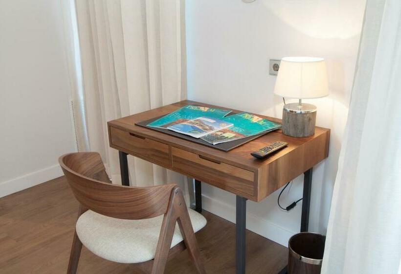 Отель Ca N Bestard Adults Only