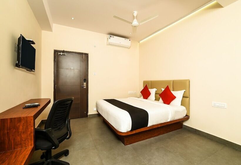 Отель Super Capital O Siddartha Grand